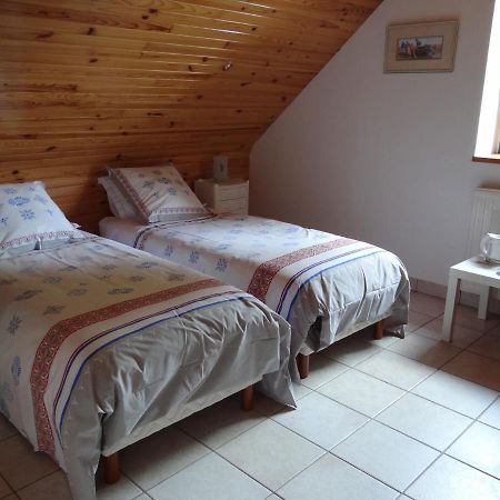 Bed and Breakfast Le nid d'hirondelles à Plougoumelen Extérieur photo
