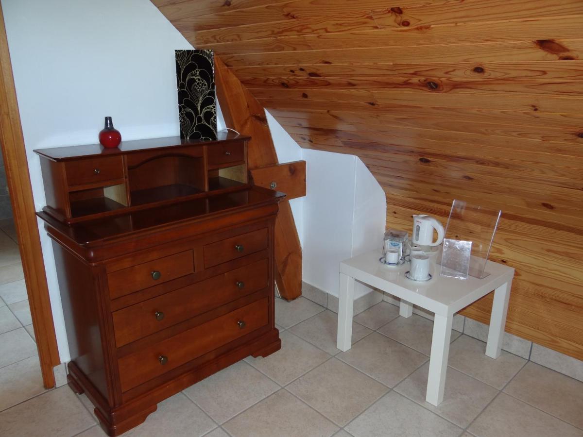 Bed and Breakfast Le nid d'hirondelles à Plougoumelen Extérieur photo