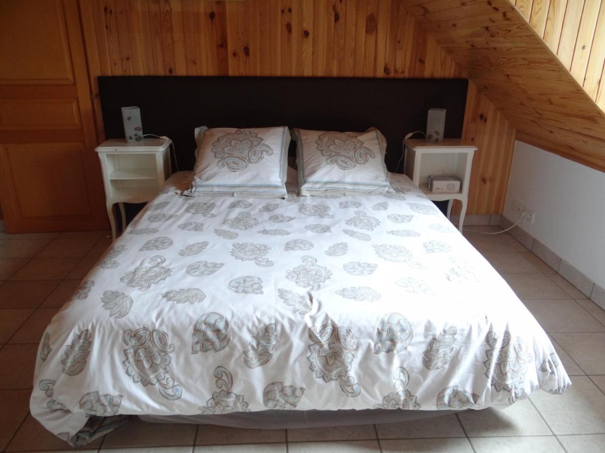 Bed and Breakfast Le nid d'hirondelles à Plougoumelen Extérieur photo